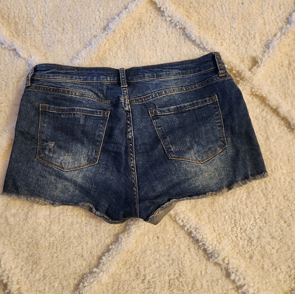 Womans High Rise Jean Short - Picture 2 of 2